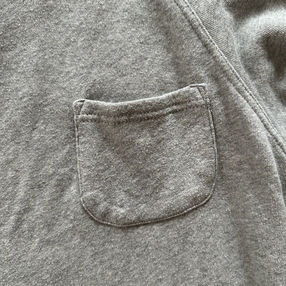 Forever 21 Grey Crew Neck with small pocket - Picture 3 of 5